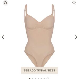 Never worn skims body suit